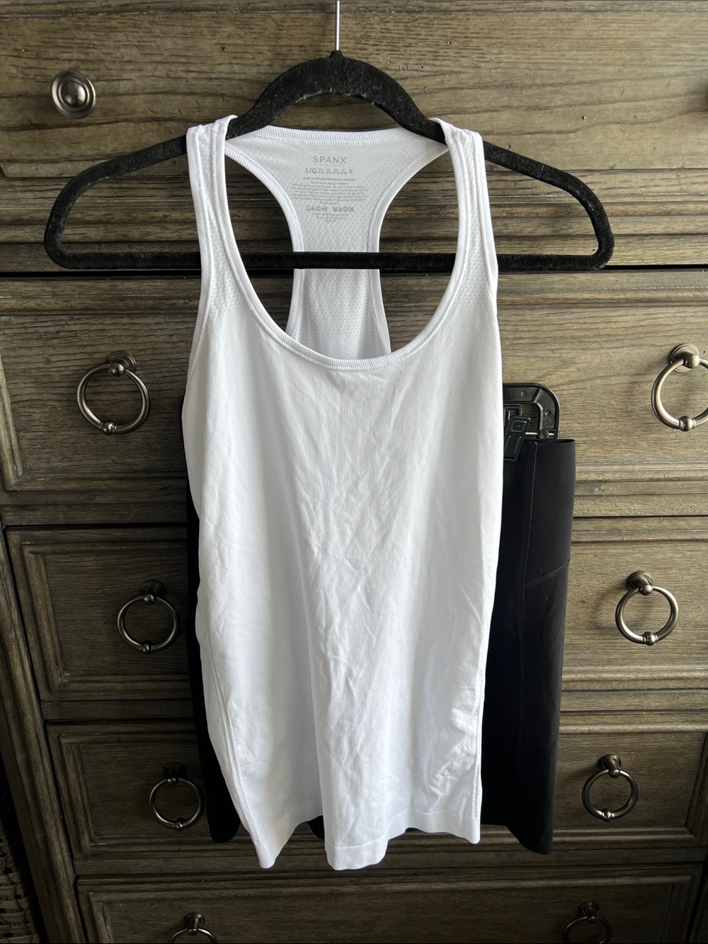 SPANX White Seamless Racerback Tank L